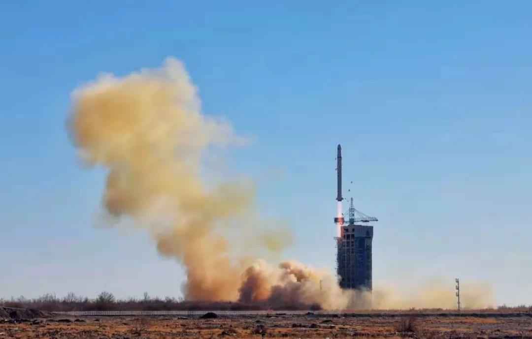 南昌蒋皓照片冲印服务有限公司“多星分离超级电容电源系统”再次成功发射多颗小卫星！
